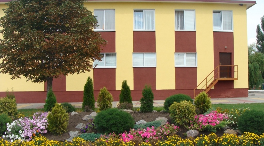 Филиал МБУК «ЦКР «Звездный» Дом культуры с.Кустовое